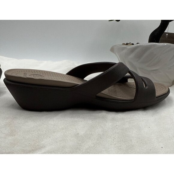 Crocs Size 10 Womens Brown & Beige Slip-On Wedge Sandals Criss-Cross Straps - Picture 8 of 8